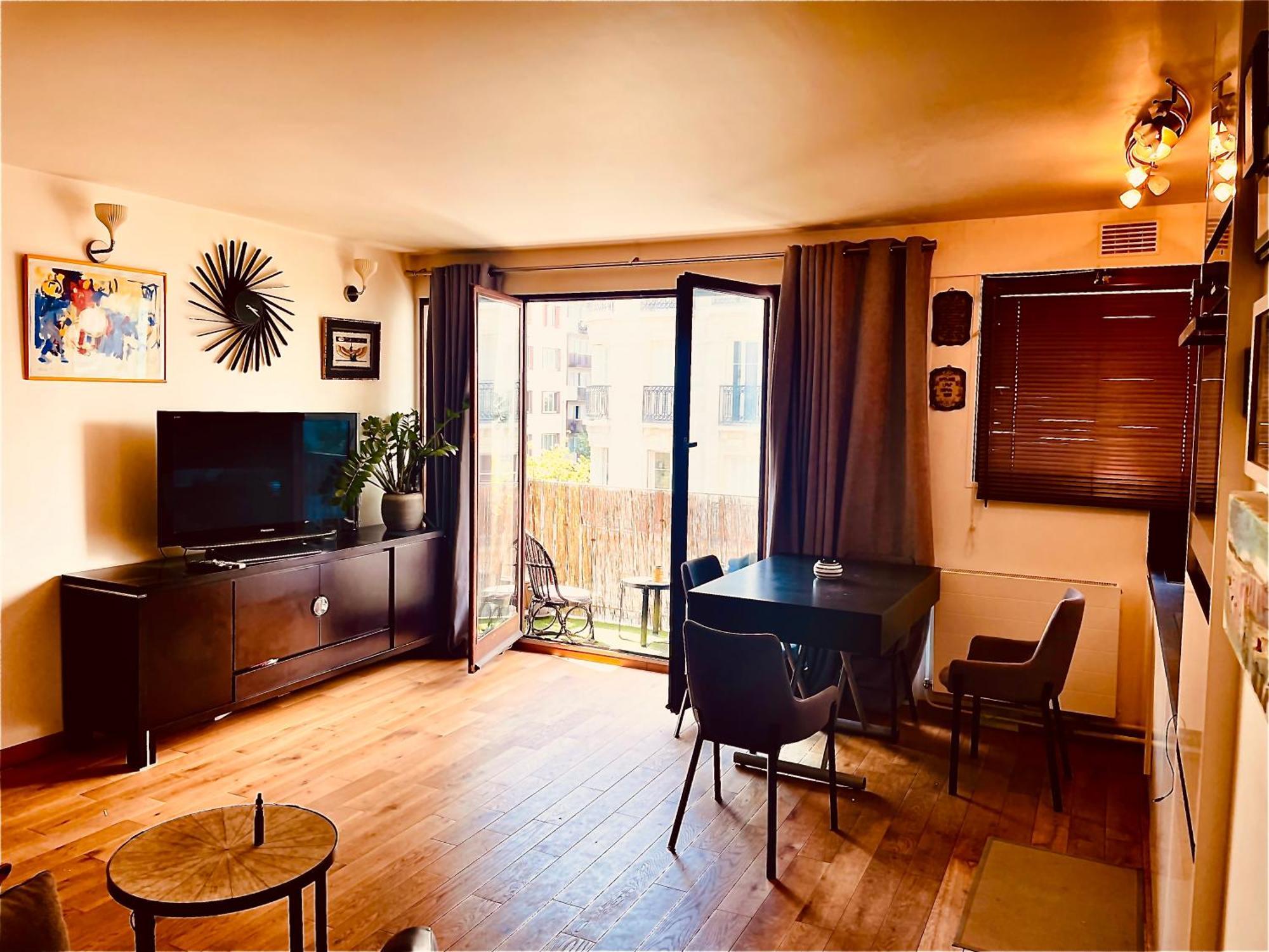 Apartament Jolie 2 Pieces Avec Balcon Paris 15 Eme Zewnętrze zdjęcie
